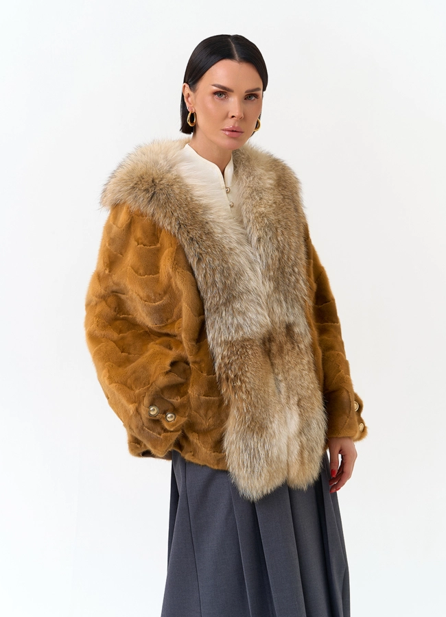 Шуба из норки с отделкой из меха койота модель № 32207 универмаг малина фото