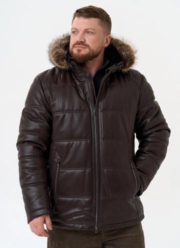 Пуховик из эко кожи с капюшоном из меха енота