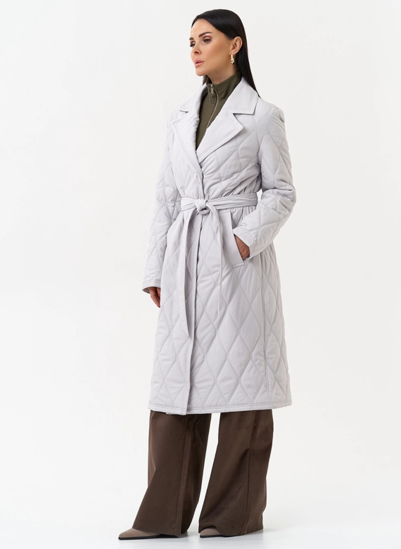 Женское утепленное пальто с английским воротником
