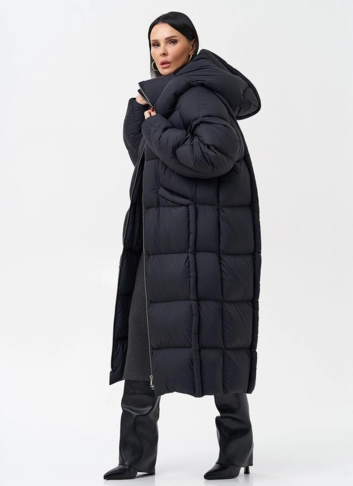 Женский пуховик с капюшоном 